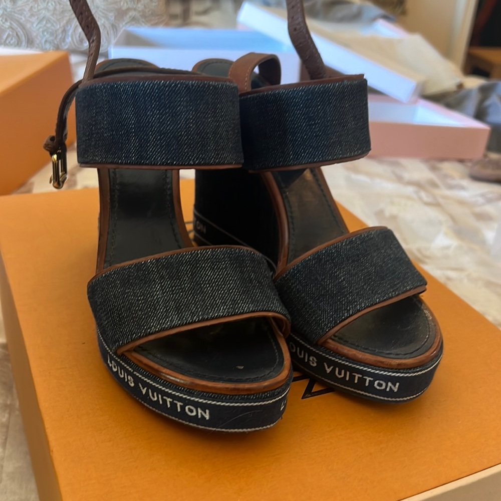 Louis Vuitton wedges
